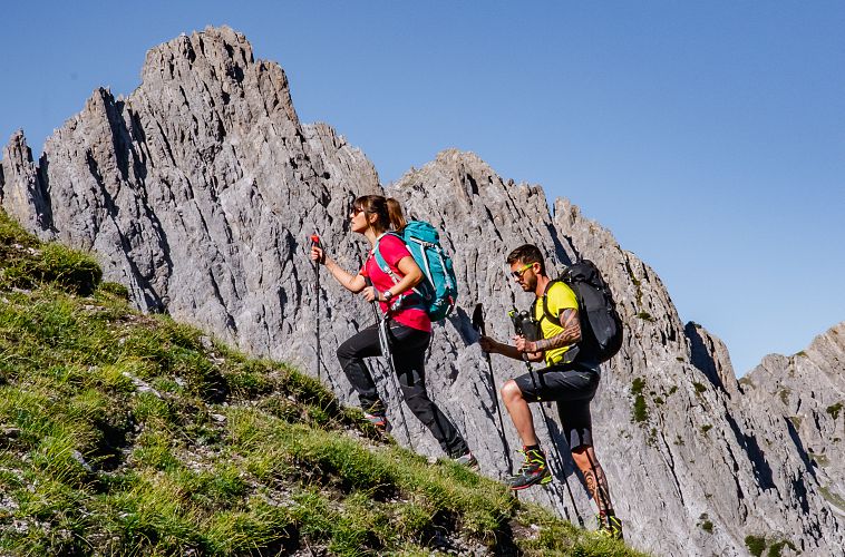 Aufstieg Eppzirler Scharte - Karwendel Hoehenweg Etappe 2 (1)