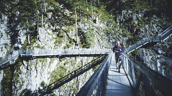 iml-bei-geisterklamm-bruecke-leutasch-1