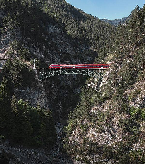 Zug - Karwendelbahn - Anreise in die Olympiaregion Seefeld